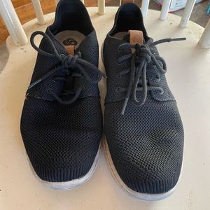 Clarks cloud Steppers previously worn, great shape